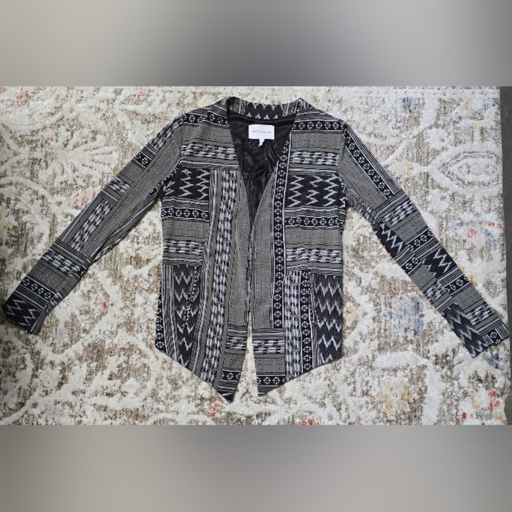 Bcbgeneration Black And Gray/Olive Geometricopen … - image 2